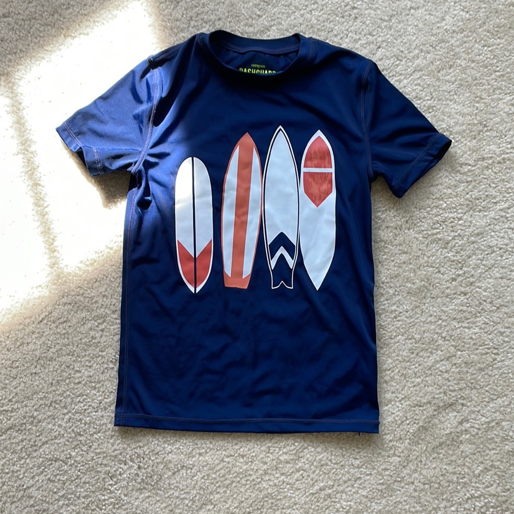 Excellent condition! Boys Crewcuts rashguard
